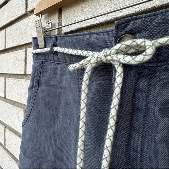 C&C California Linen Blend Pull On Cuffed Shorts Rope Belt Slate Blue - Picture 3 of 9